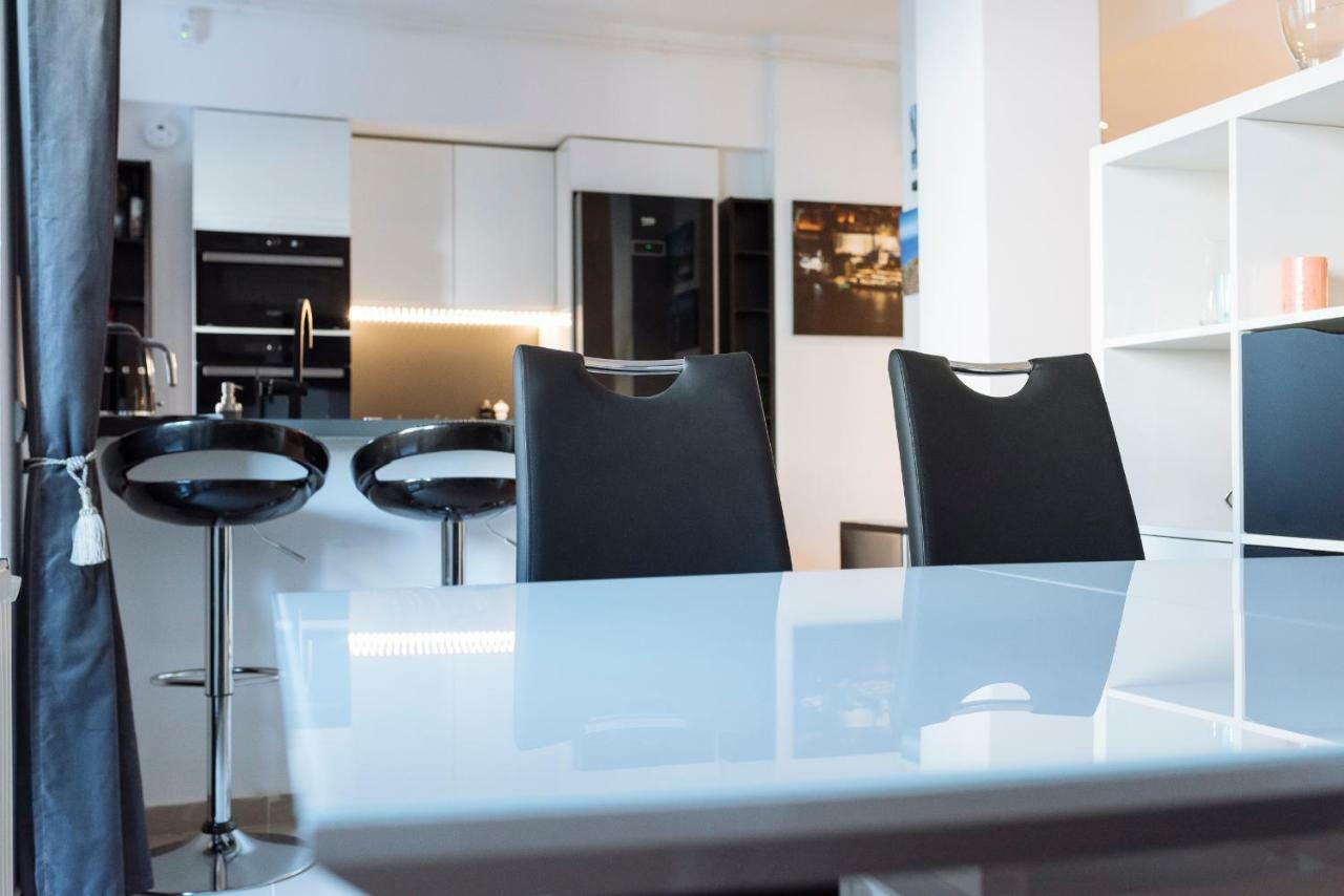 ブカレストLuxury Flat 8 Near Metroアパートメント エクステリア 写真