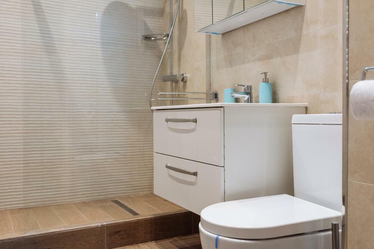 ブカレストLuxury Flat 8 Near Metroアパートメント エクステリア 写真