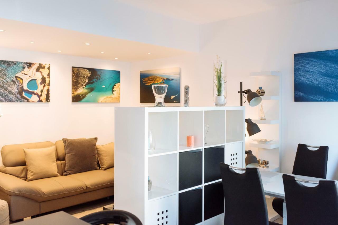 ブカレストLuxury Flat 8 Near Metroアパートメント エクステリア 写真